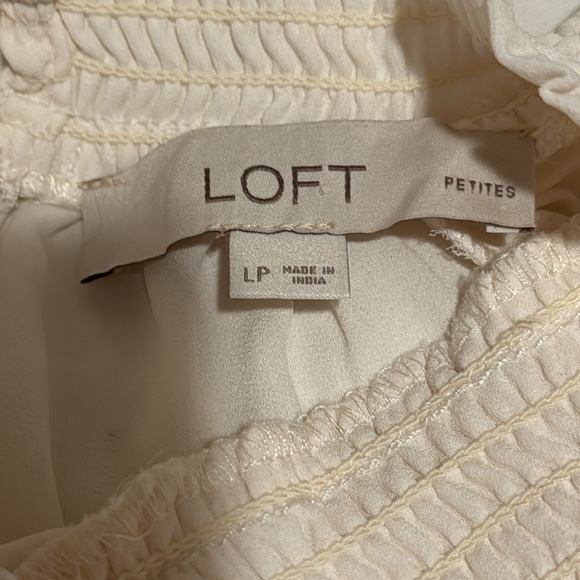 VINTAGE LOFT™️ Women's Size LP High Neck Embroidered Cream Long Sleeve Blouse - Picture 10 of 11